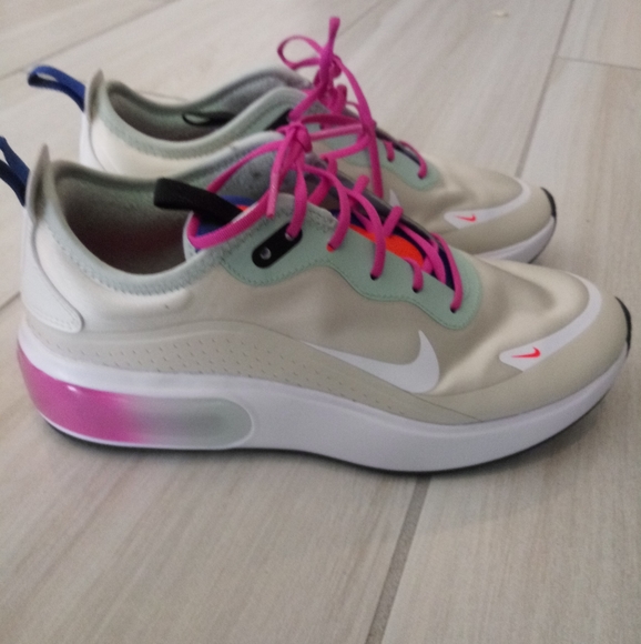 Nike Air - Picture 2 of 3